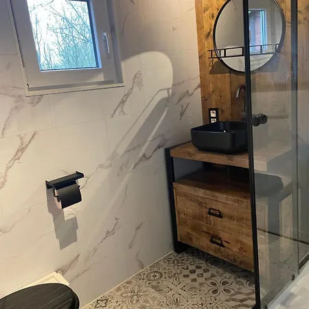 木屋 9 La Boverie 伦德科斯