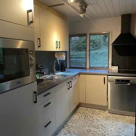 9 La Boverie 木屋 *