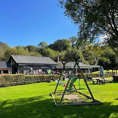 9 La Boverie 木屋 *