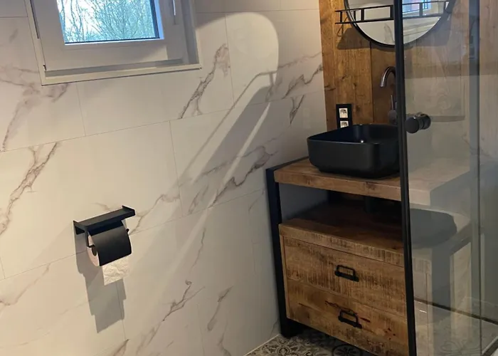 Chalé 9 La Boverie Rendeux